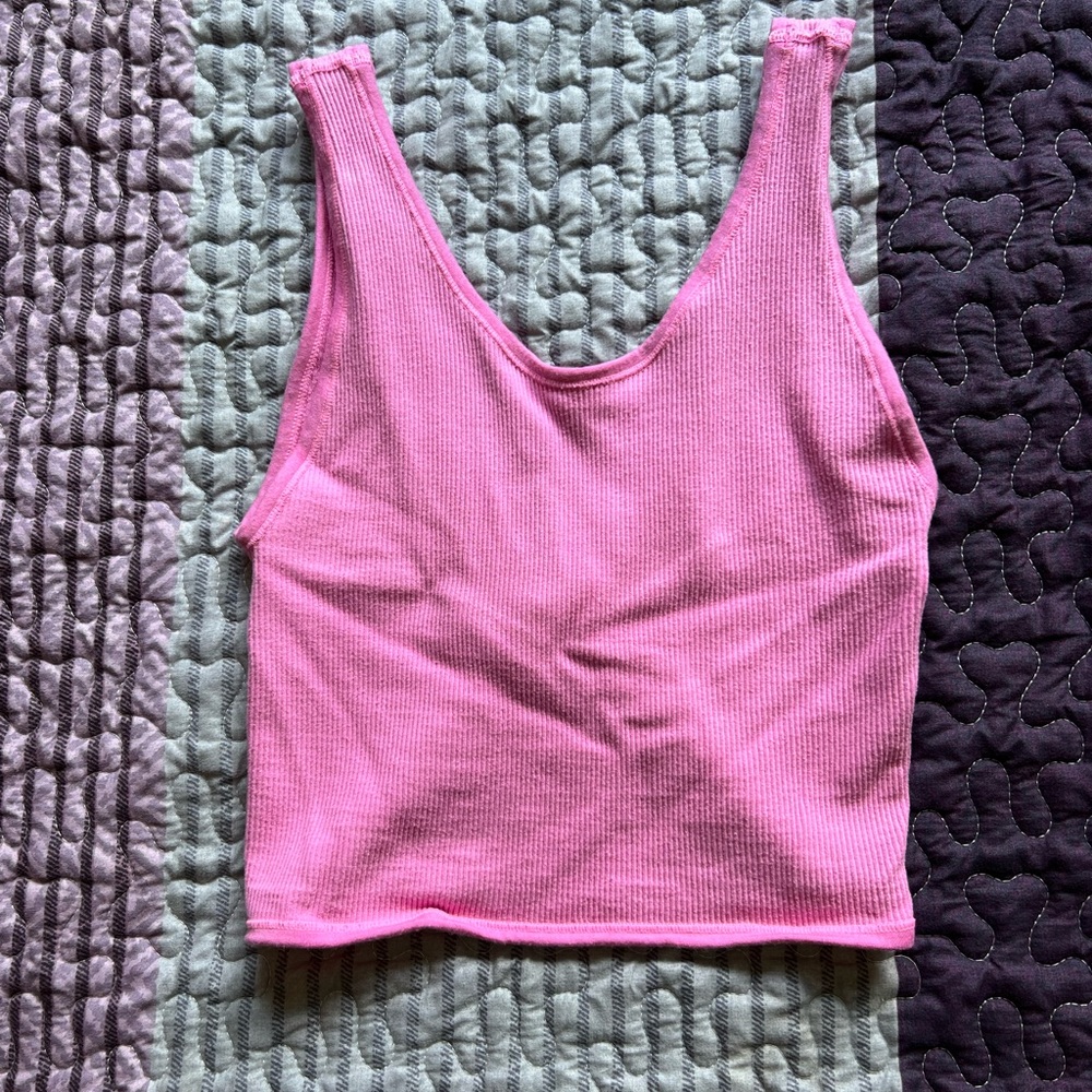 UO Reversible Crop Top
